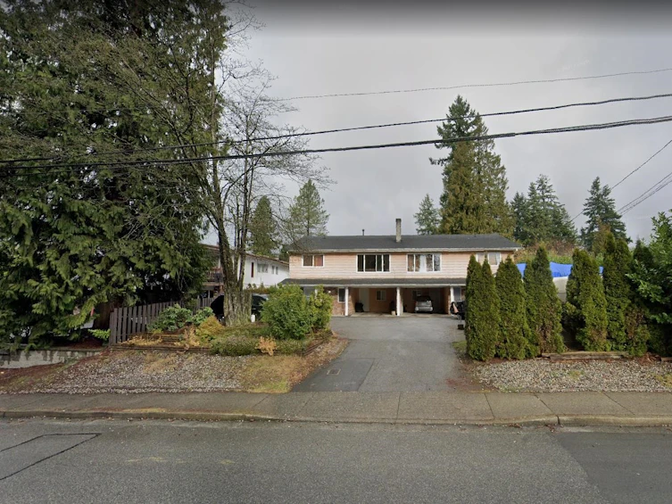 727-729 Smith Avenue, Coquitlam, BC, V3J 2W8