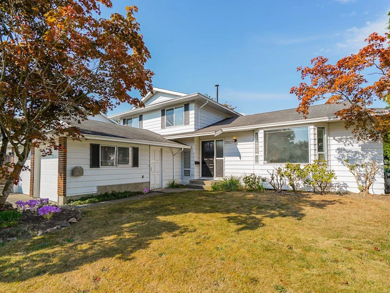 27023 34a Avenue, Langley BC