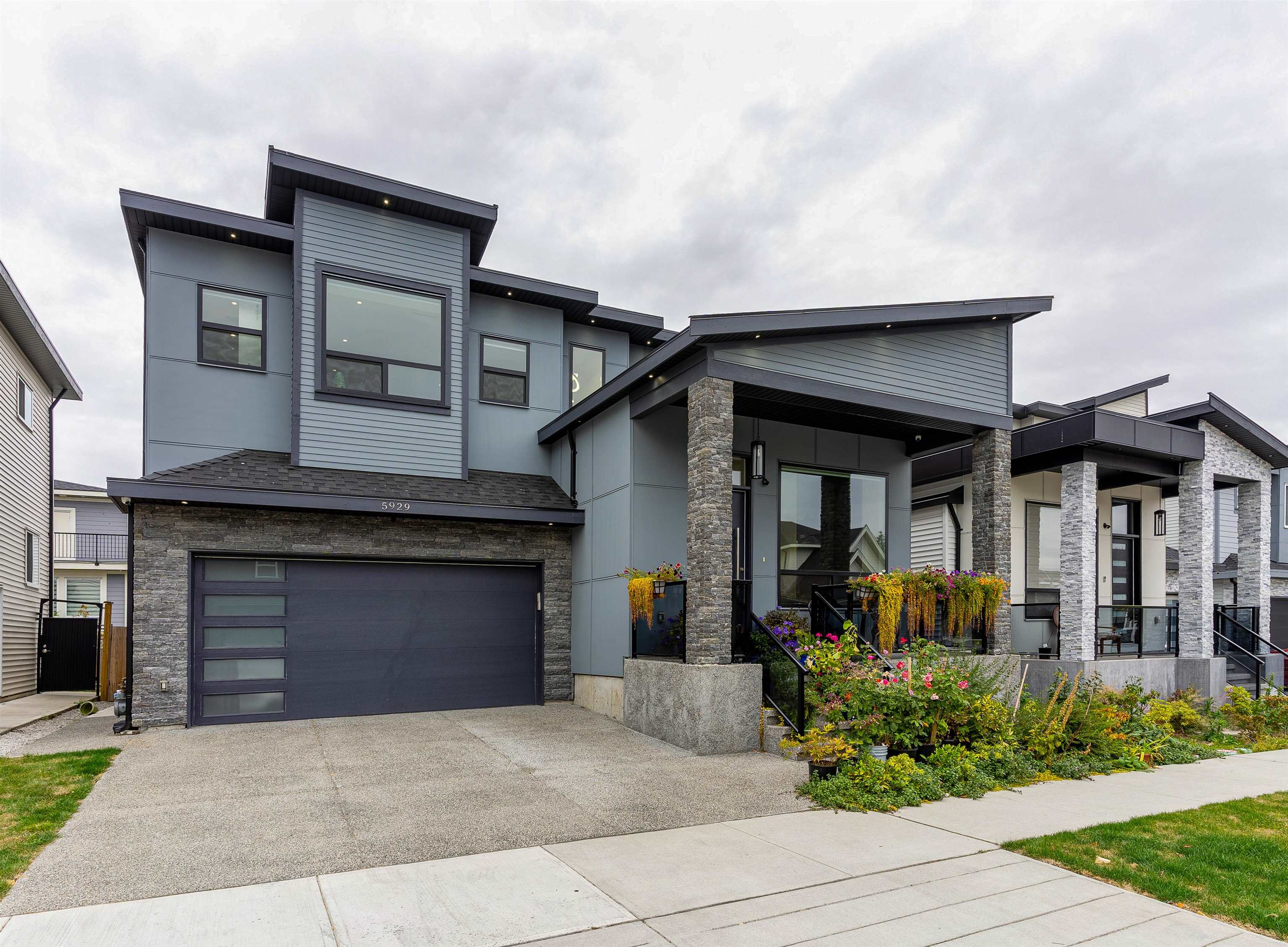 5929 140b Street, Surrey, BC, V3X 0J3