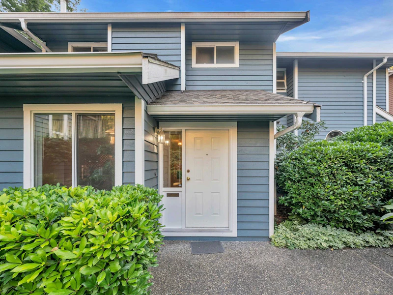 20 - 9000 Ash Grove Crescent, Burnaby BC V5A 4L8