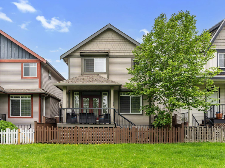 6672 195 Street, Surrey, BC, V4N 0C3