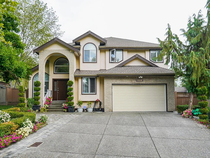 7926 Redtail Place, Surrey BC V3W 0N4
