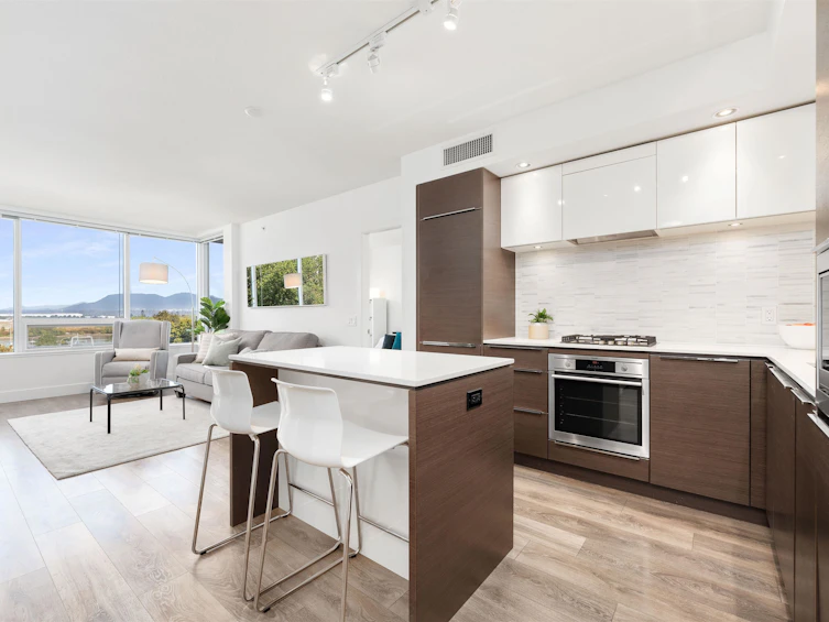 810-5233 Gilbert Road, Richmond, BC, V7C 0B3