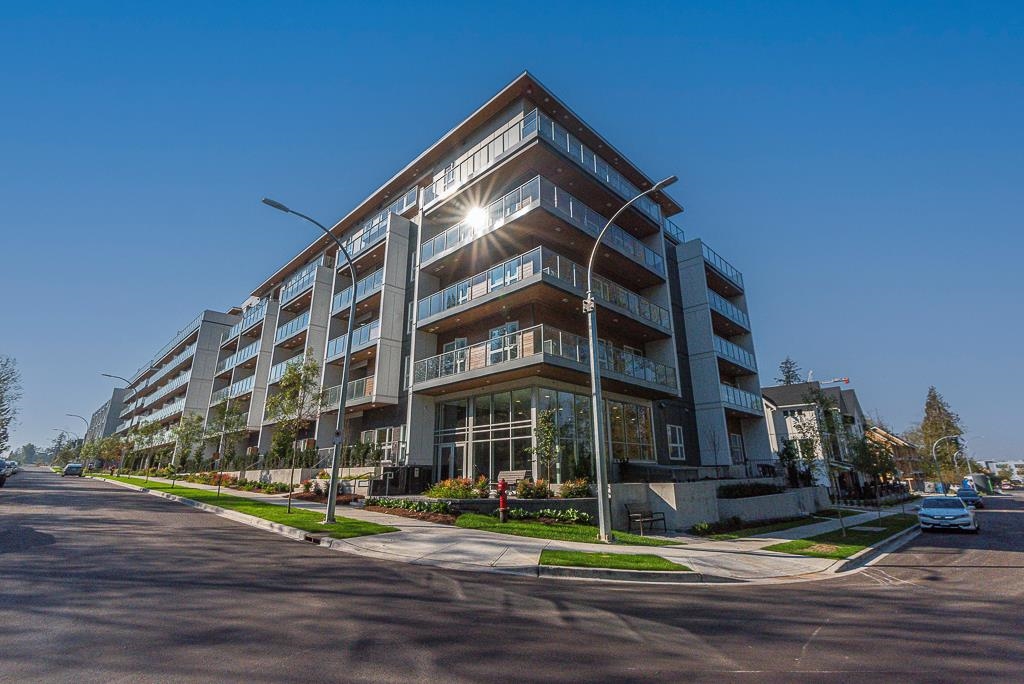 B406-8447 202 Street, Langley, BC, V2Y 4K2