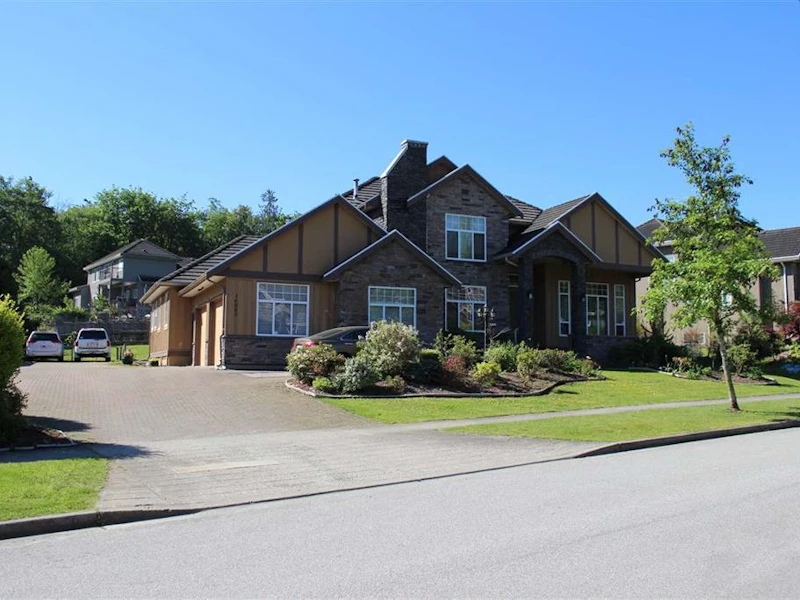 16880 87th Avenue, Surrey BC V4N 5J4