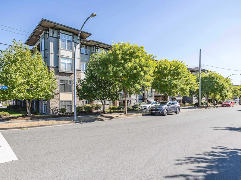 201 - 2068 Sandalwood Crescent, Abbotsford BC V2S 3H6