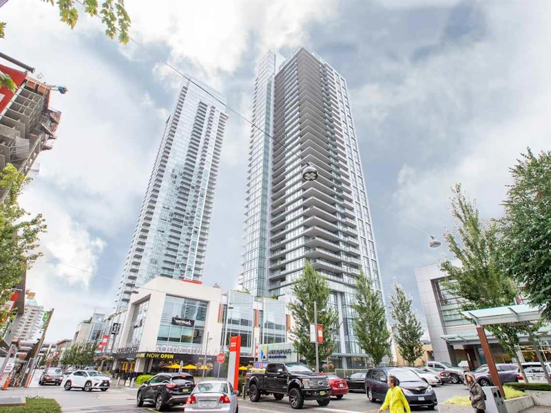 810 - 6098 Station Street, Burnaby BC