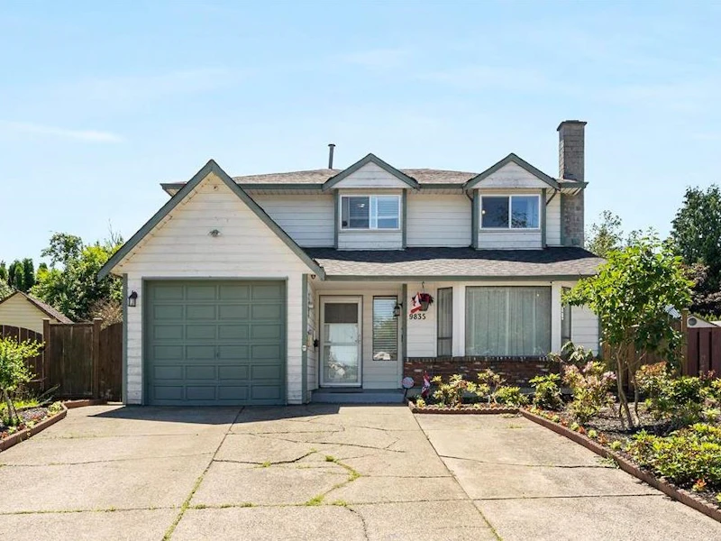 9835 150th Street, Surrey BC V3R 8H2