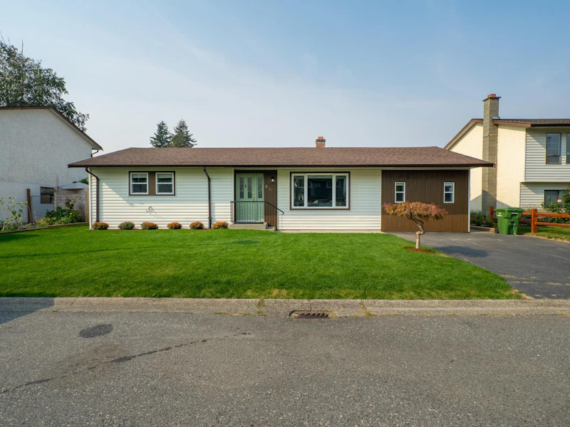6181 Dundee Place, Chilliwack BC V2R 2H1
