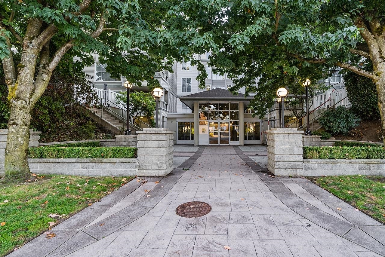 213-8880 Jones Road, Richmond, BC, V6Y 3Z1