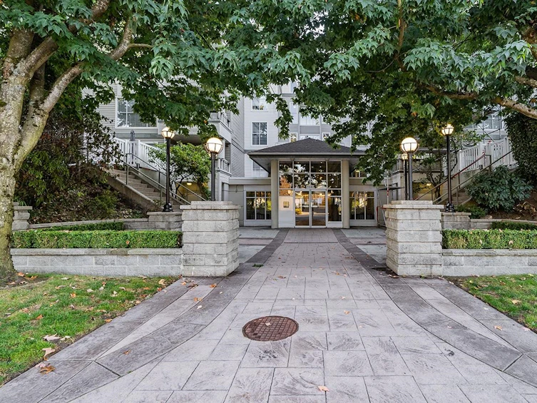 213-8880 Jones Road, Richmond, BC, V6Y 3Z1