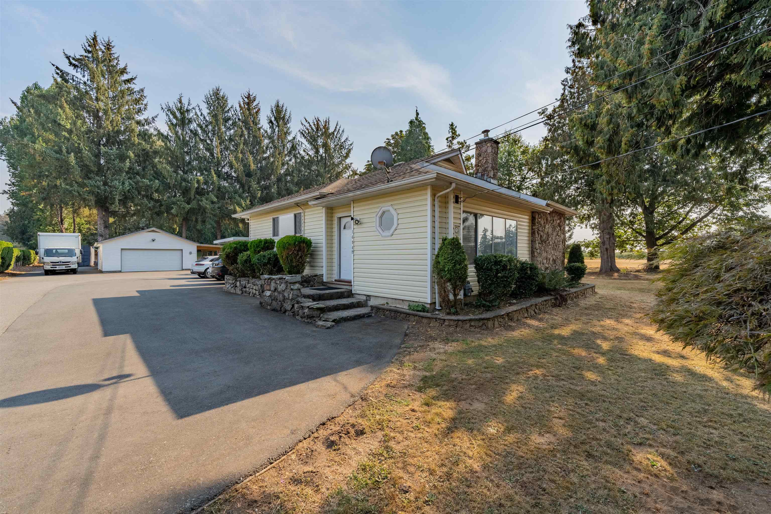 1494 Clearbrook Road, Abbotsford, BC, V2T 5X3