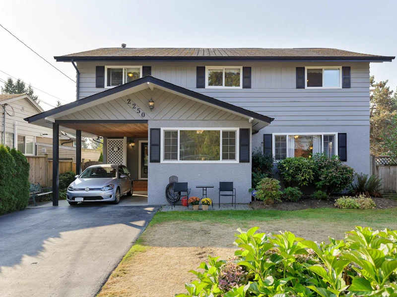2250 Haversley Avenue, Coquitlam BC V3J 1W4