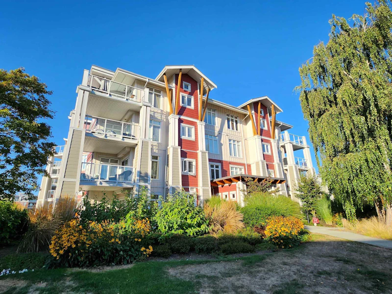 210 - 4233 Bayview Street, Richmond BC V7E 6T7