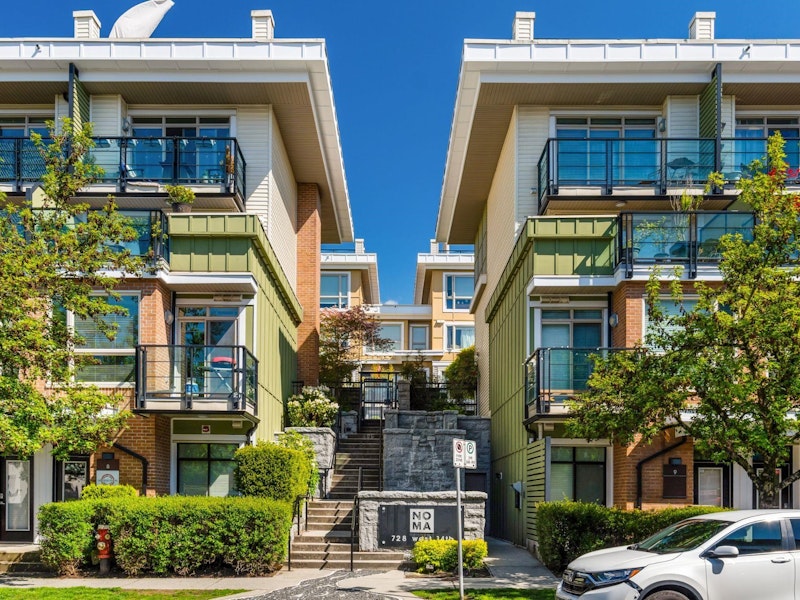 16 - 728 W 14th Street, North Vancouver BC V7M 0A8