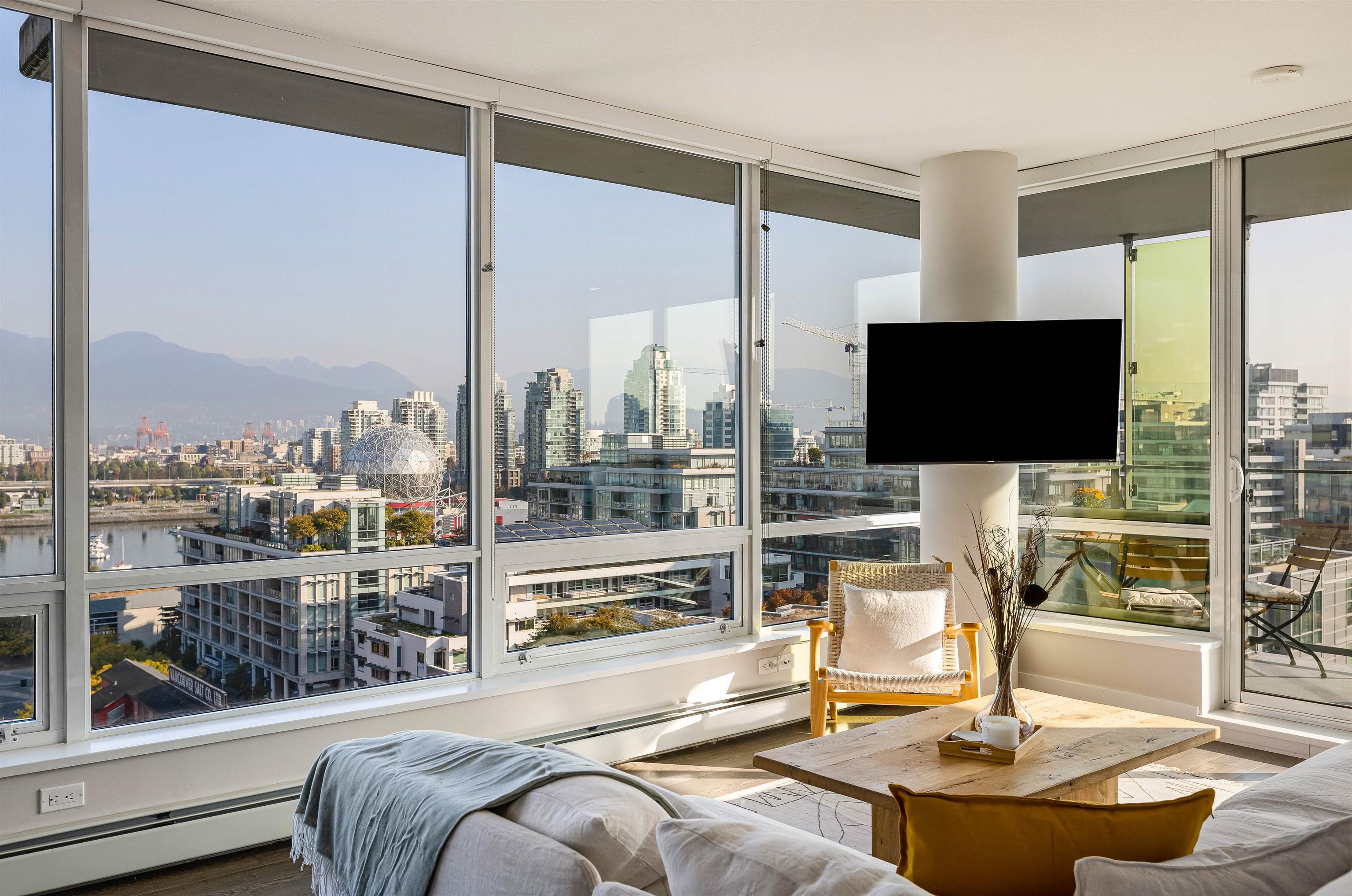 1603-1783 Manitoba Street, Vancouver, BC, V5Y 0K1