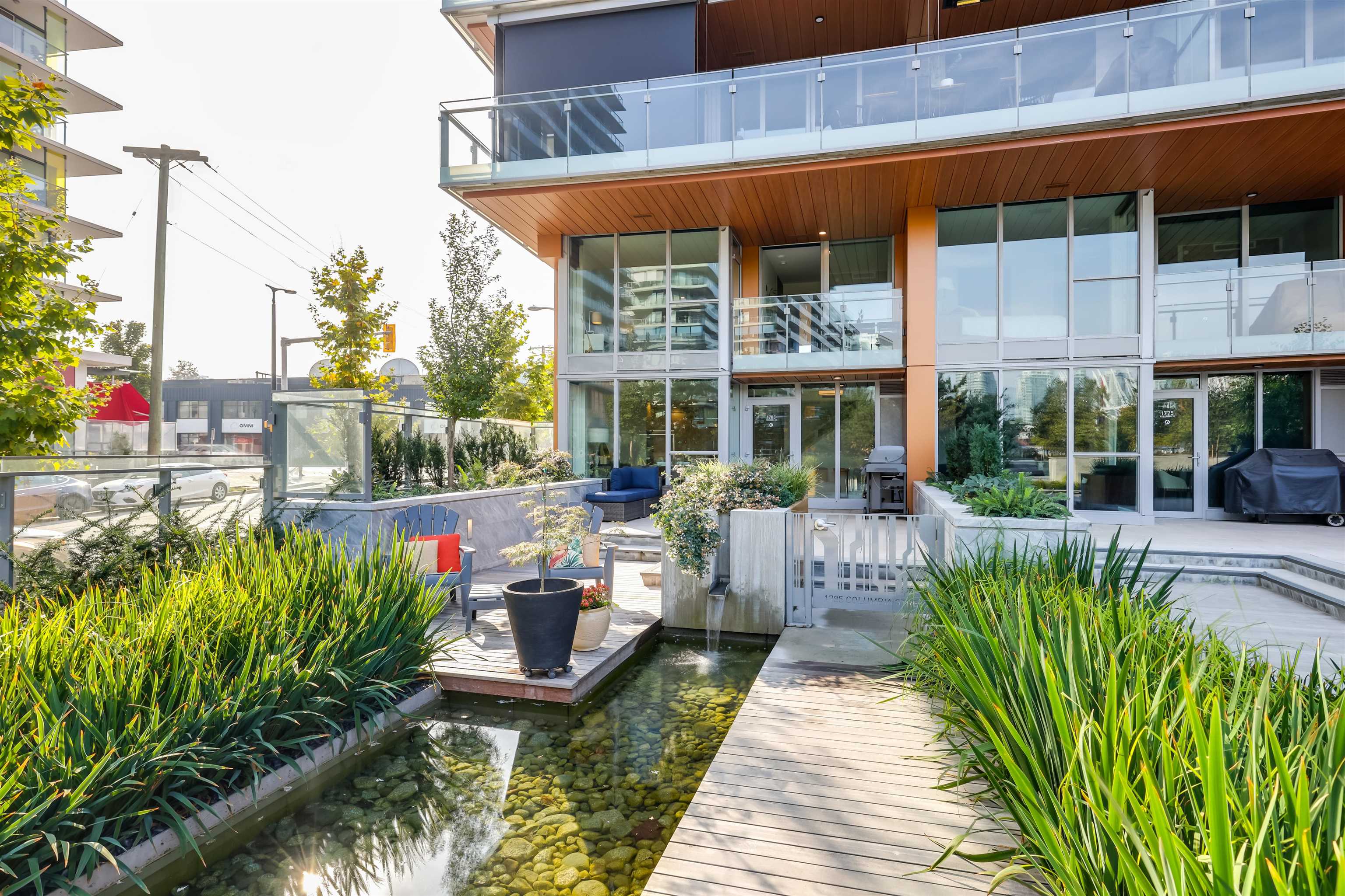 1785 Columbia Street, Vancouver, BC, V5Y 0N3