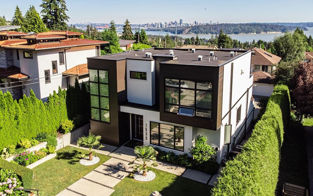 1530 Ottawa Avenue, West Vancouver, BC, V7V 2S1