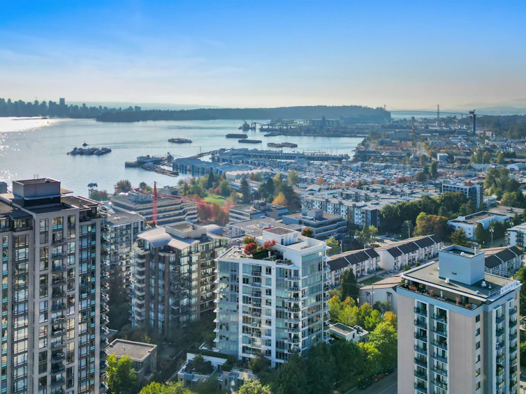 602-175 W 2nd Street, North Vancouver, BC, V7M 0A5
