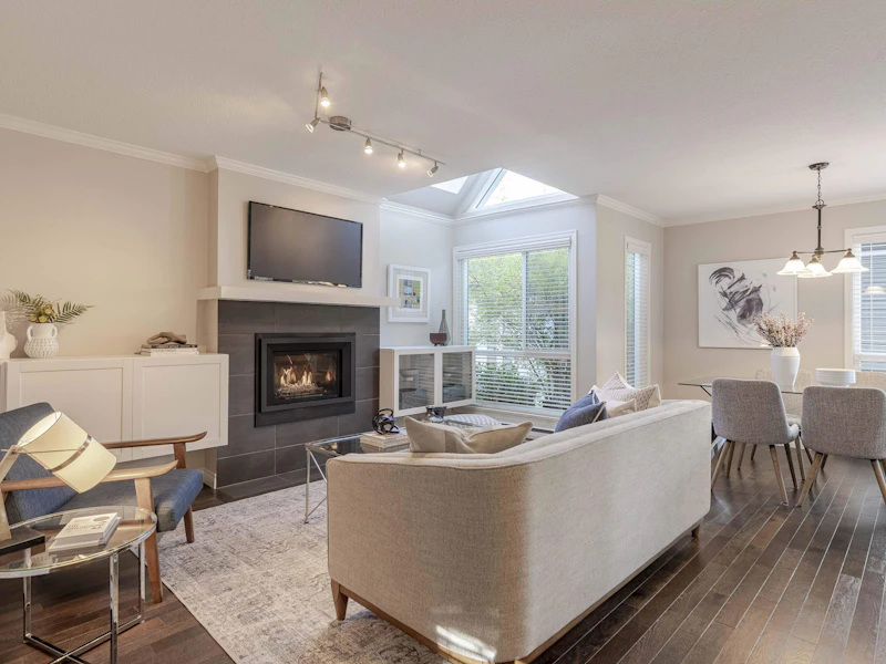 3397 W 8th Avenue, Vancouver BC V6R 1Y3