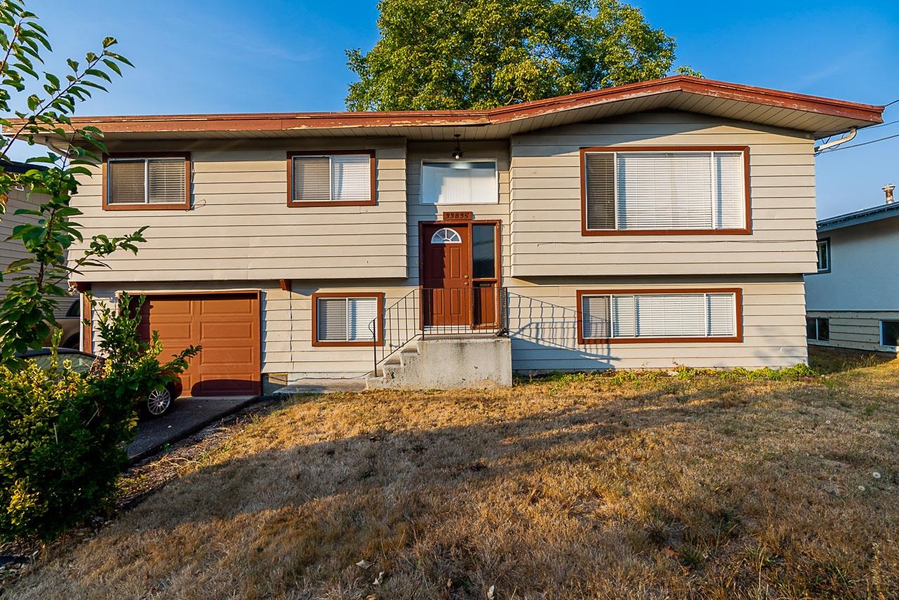 33835 Fern Street, Abbotsford, BC, V2S 1G4