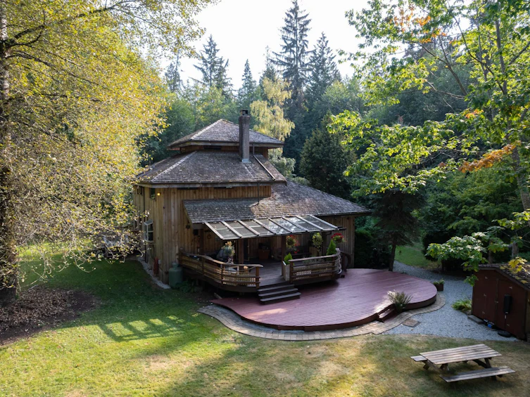 2-3776 Sunshine Coast Highway, Roberts Creek, BC, V0N 2W1 - 3
