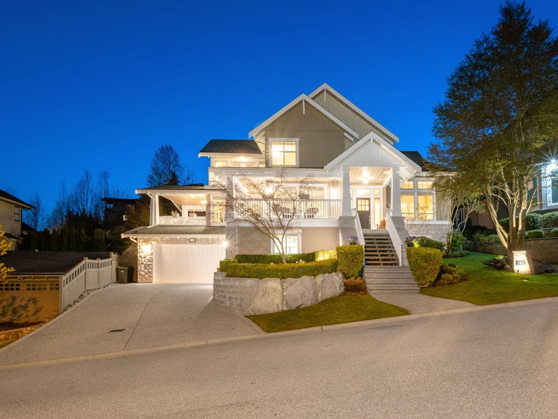 163 Maple Drive, Port Moody BC V3H 0A8