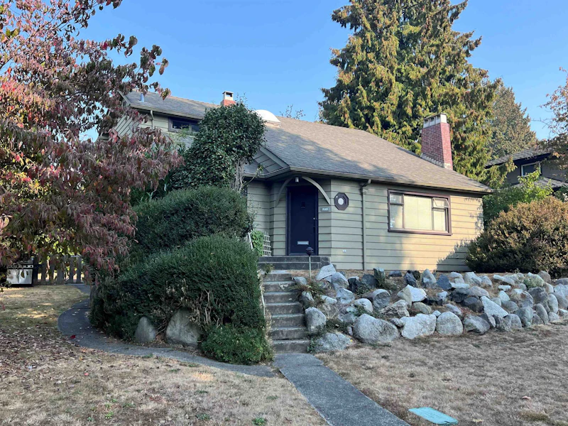 1849 W 63rd Avenue, Vancouver BC V6P 2H9