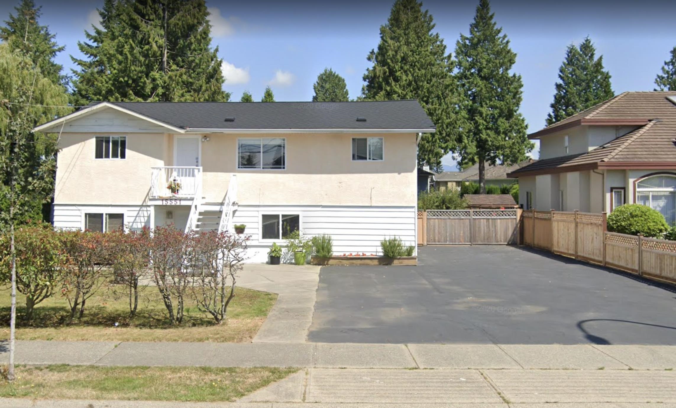 15551 92 Avenue, Surrey, BC, V3R 5V9