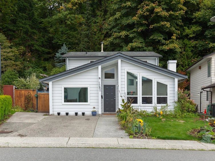 1280 Bluff Drive, Coquitlam, BC, V3E 1C1