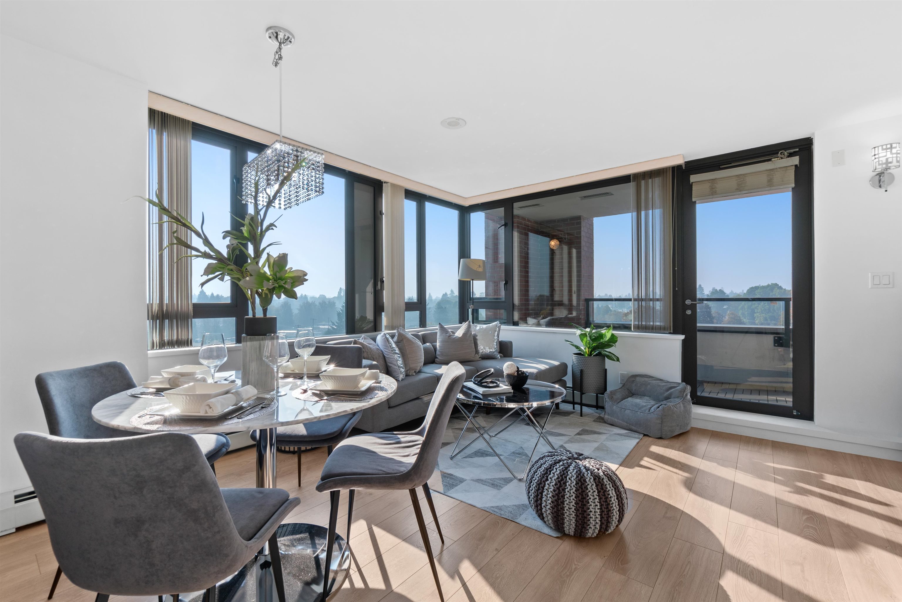 910-2689 Kingsway, Vancouver, BC, V5R 0C3