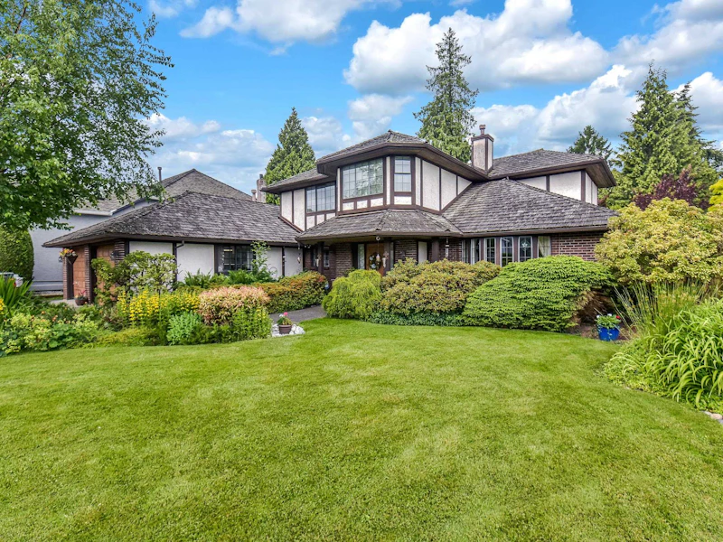 947 51st Street, Delta BC V4M 3Z9