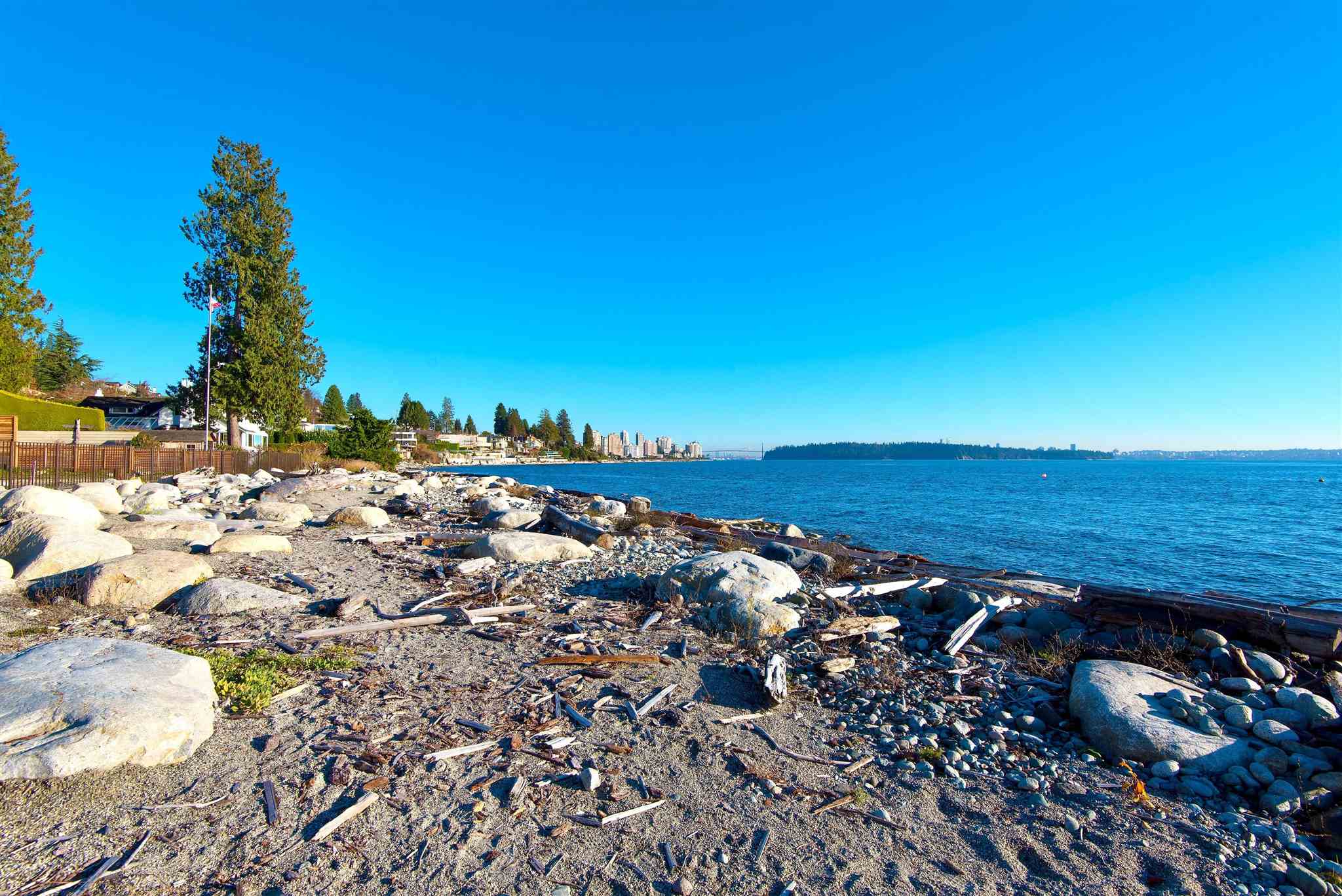 2814 Bellevue Avenue, West Vancouver, BC, V7V 1E8