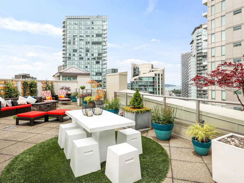 2801 - 1323 Homer Street, Vancouver BC V6B 5T1