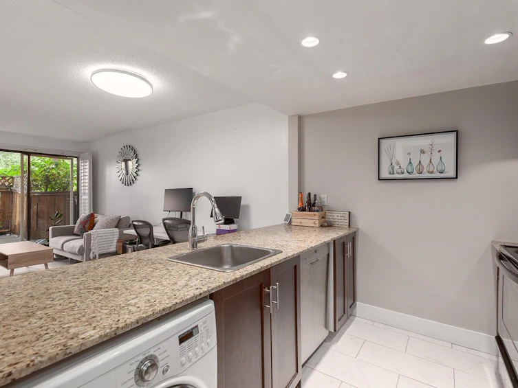 104-1420 E 7th Avenue, Vancouver, BC, V5N 1R8