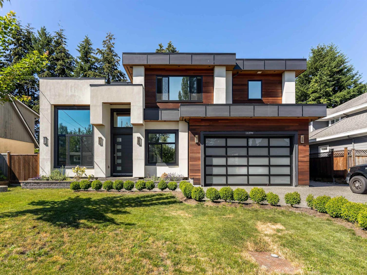 11299 78b Avenue, Delta, BC, V4C 1R8