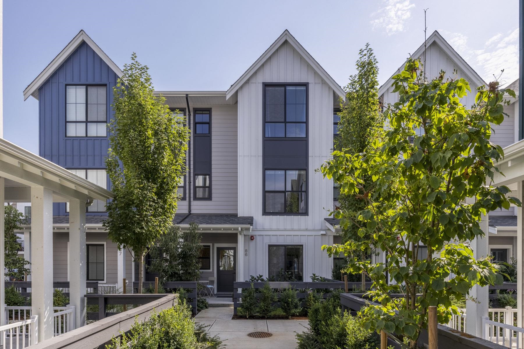 86-488 Furness Street, New Westminster, BC, V3M 0M1