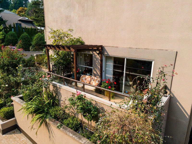 617 - 1500 Ostler Court, North Vancouver BC V7G 2S2