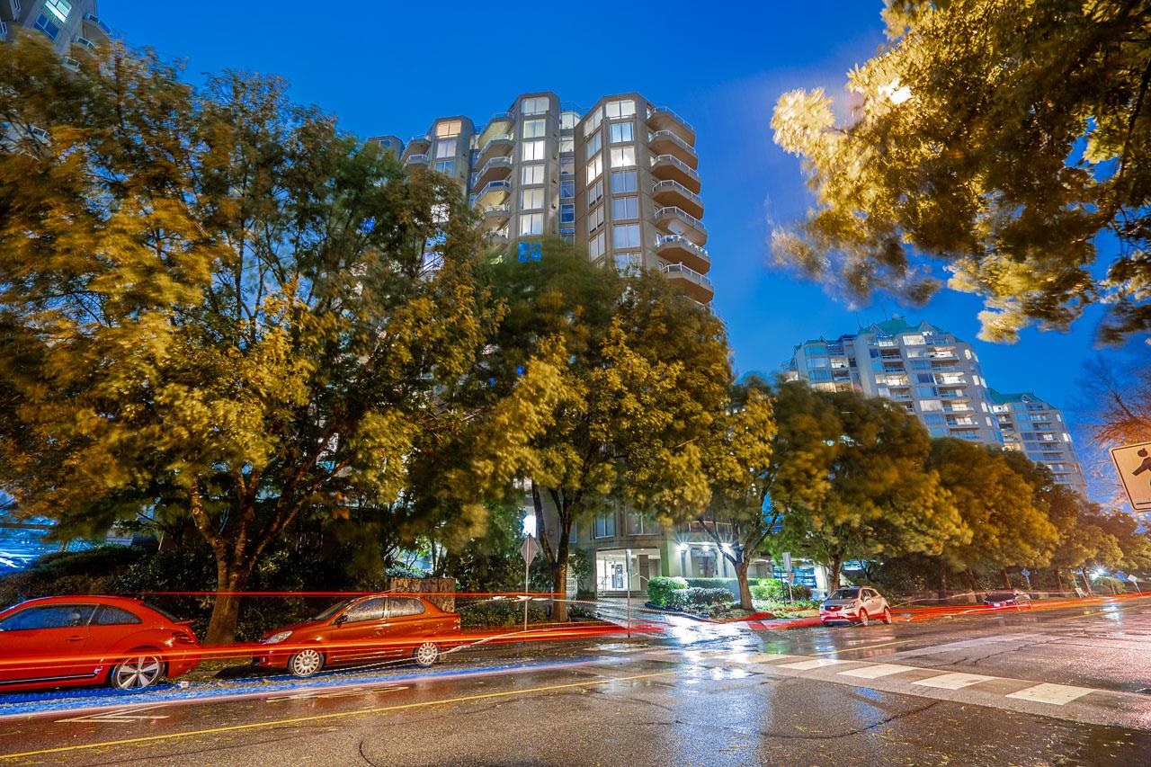 402-1135 Quayside Drive, New Westminster, BC, V3M 6J4