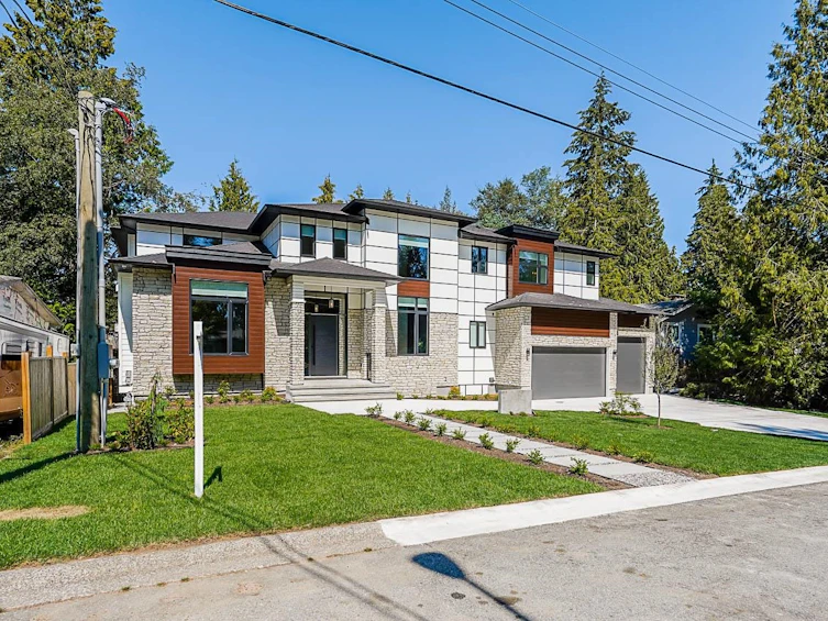 20441 46 Avenue, Langley, BC, V3A 3H7