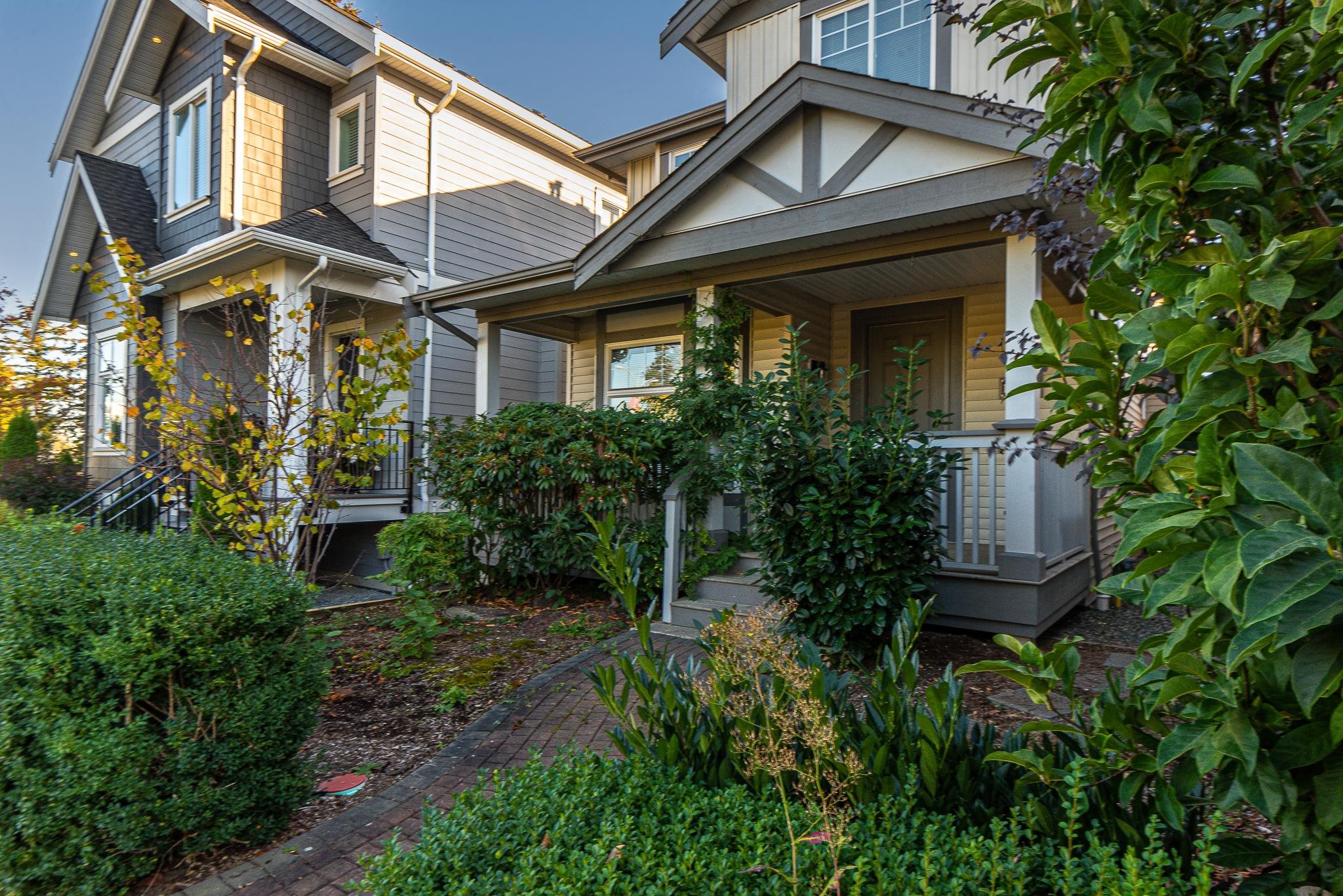 15780 23b Avenue, Surrey, BC, V4A 9Y4