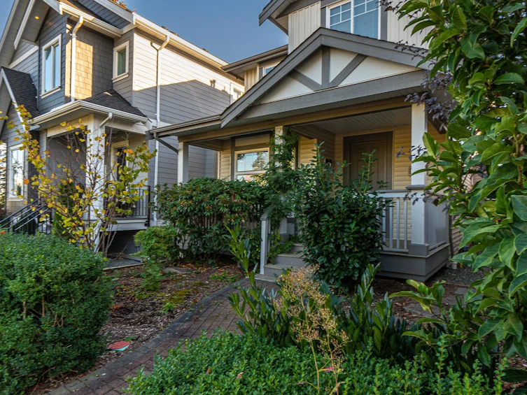 15780 23b Avenue, Surrey, BC, V4A 9Y4