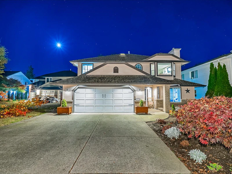 27146 27b Avenue, Langley BC V4W 3C2