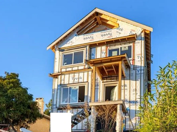 1253 E 41 Avenue, Vancouver, BC, V5W 1R4