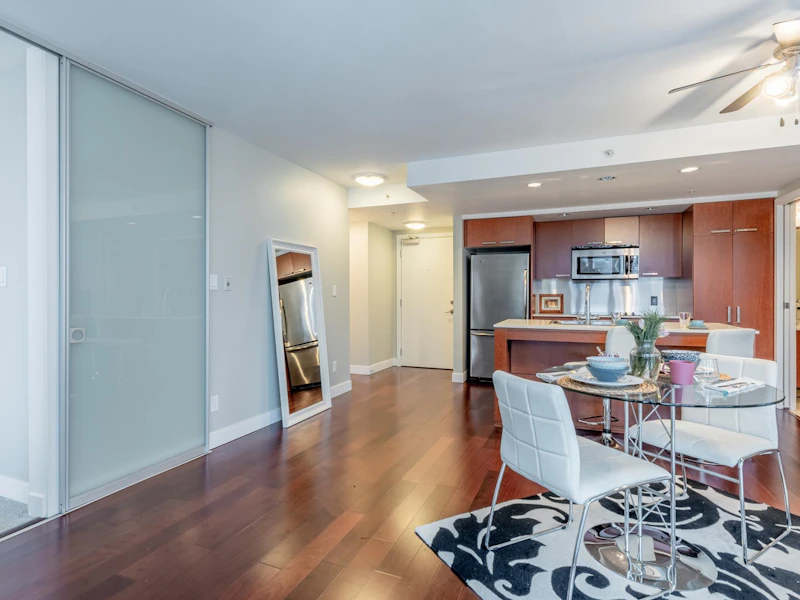 1202 - 1255 Seymour Street, Vancouver BC V6B 0H1