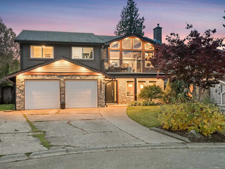 5021 197 Street, Langley, BC, V3A 7M1