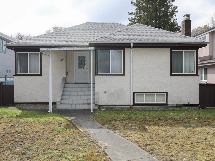 780 W King Edward Avenue, Vancouver, BC, V5Z 2C8