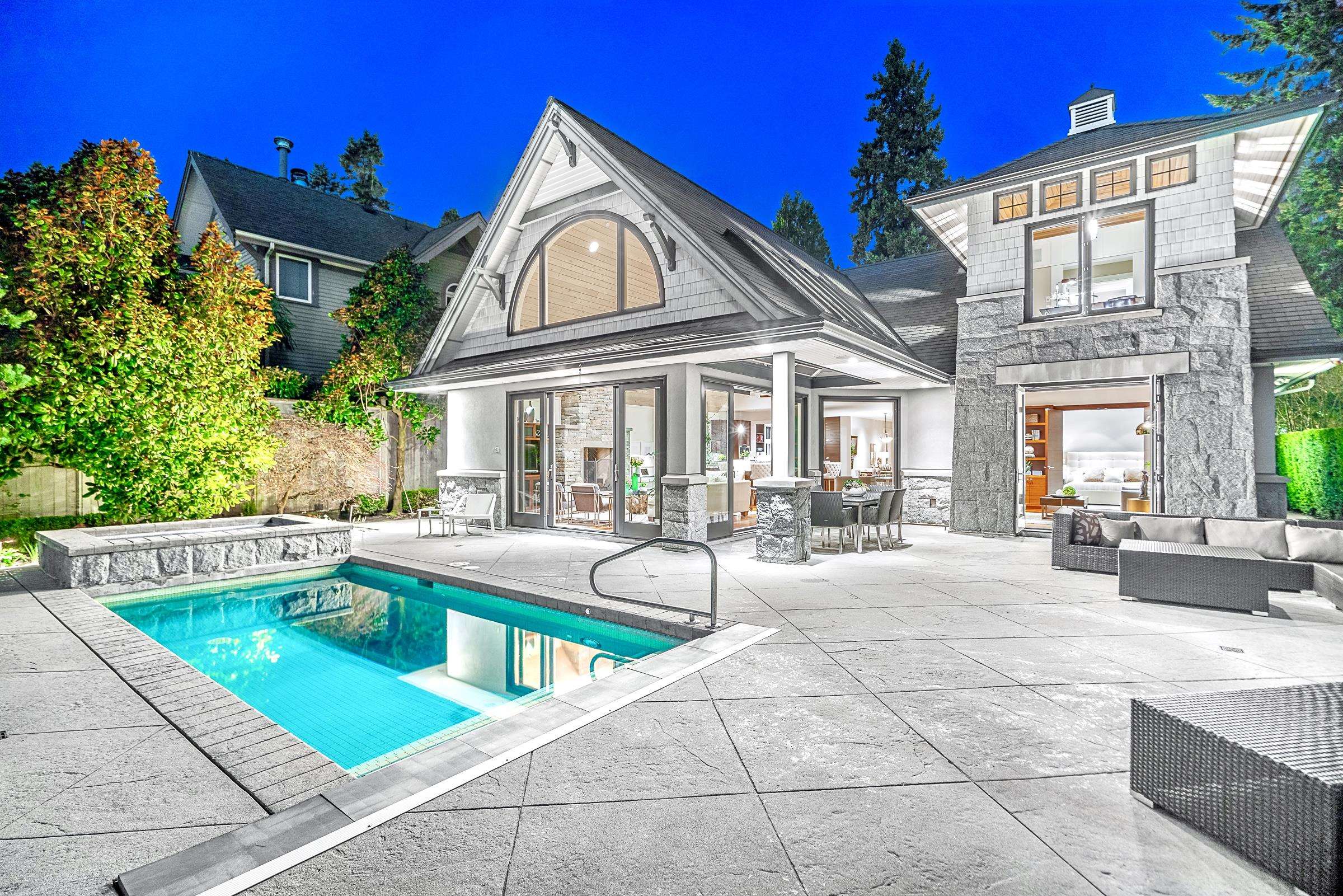 4208 Evergreen Avenue, West Vancouver, BC, V7V 1H1