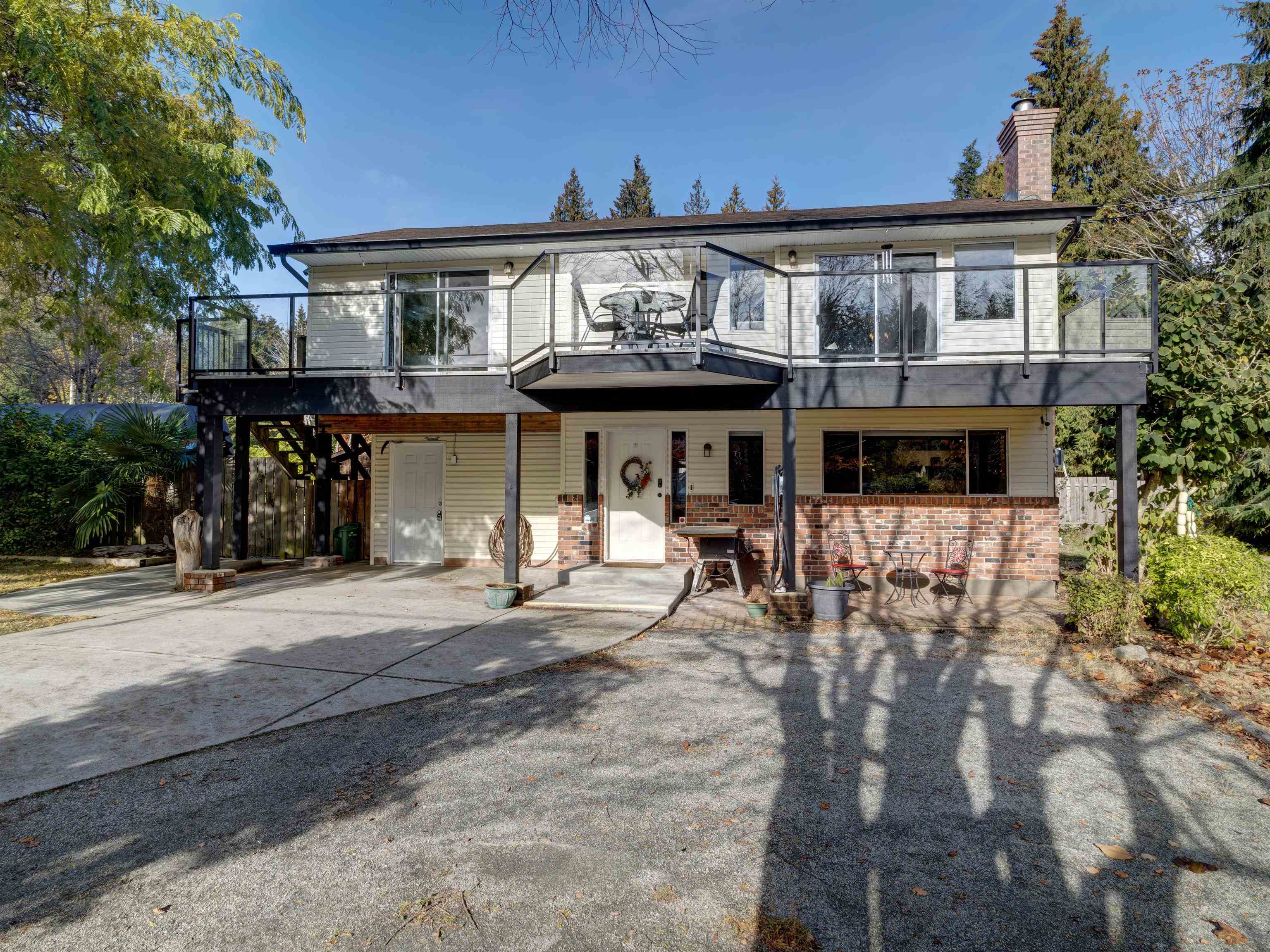7840 Eagle Drive, Halfmoon Bay, BC, V7Z 1A3