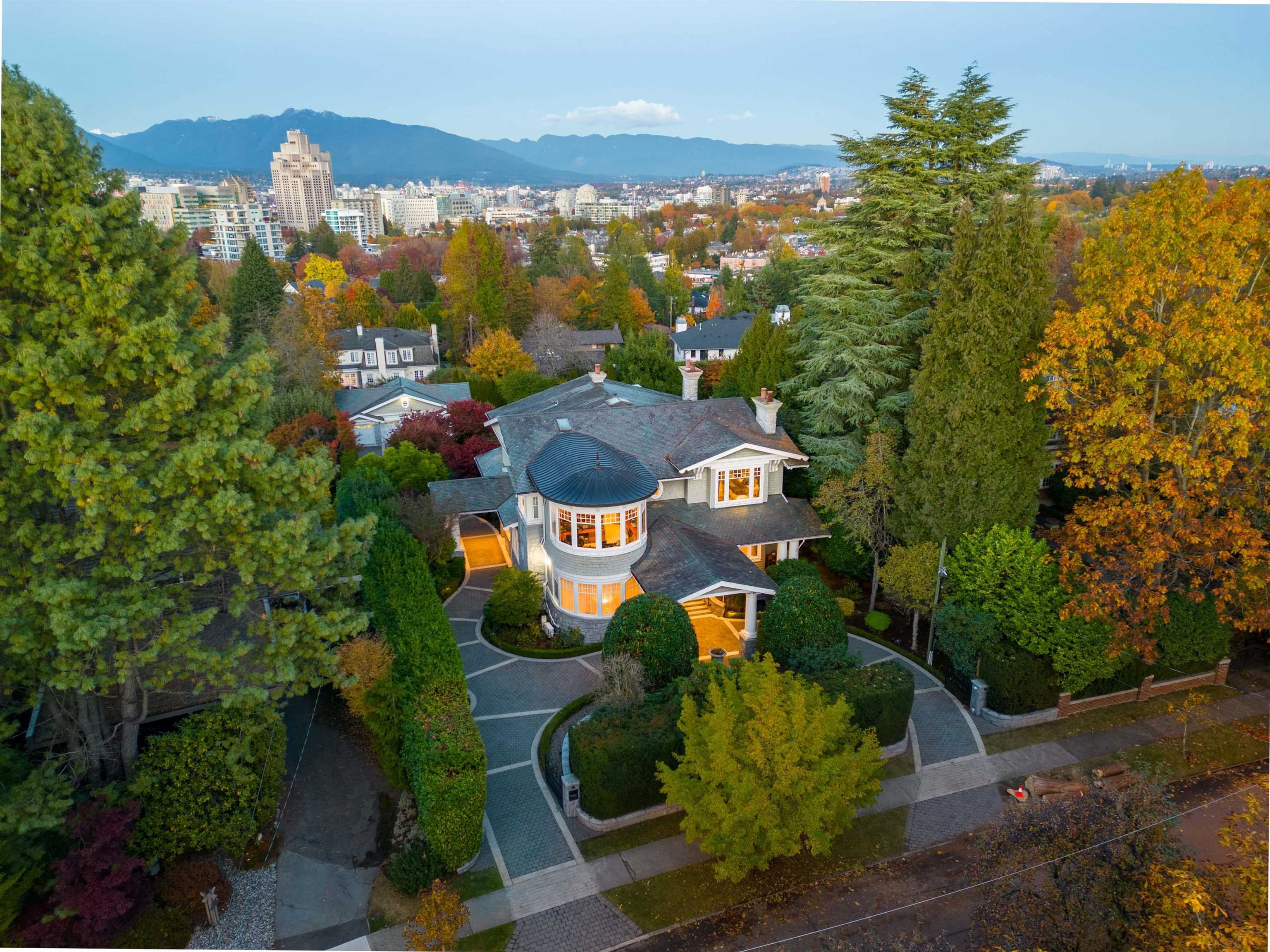 3402 Osler Street, Vancouver, BC, V6H 2W3
